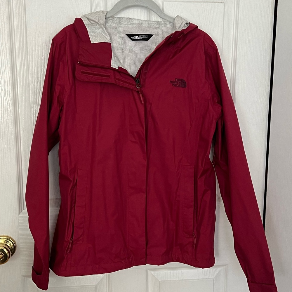 Womens NorthFace Rain jacket